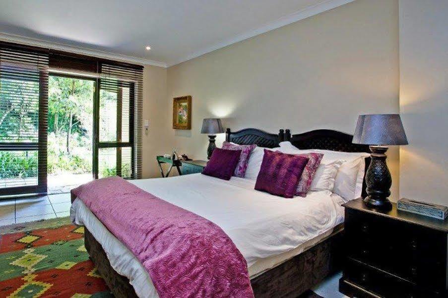 No66 Sandton Lodge Johannesburg Exterior photo