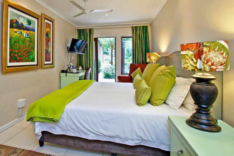 No66 Sandton Lodge Johannesburg Room photo